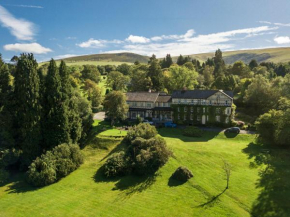 Отель The Lake Country House Hotel & Spa  Llangammarch Wells